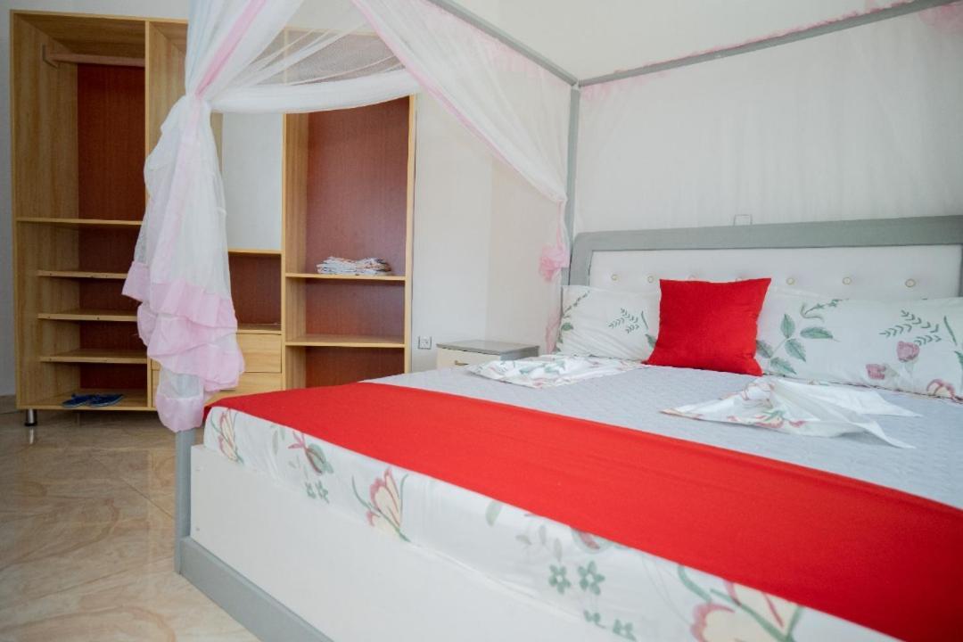 The City Block Apartment Бужумбура Екстериор снимка