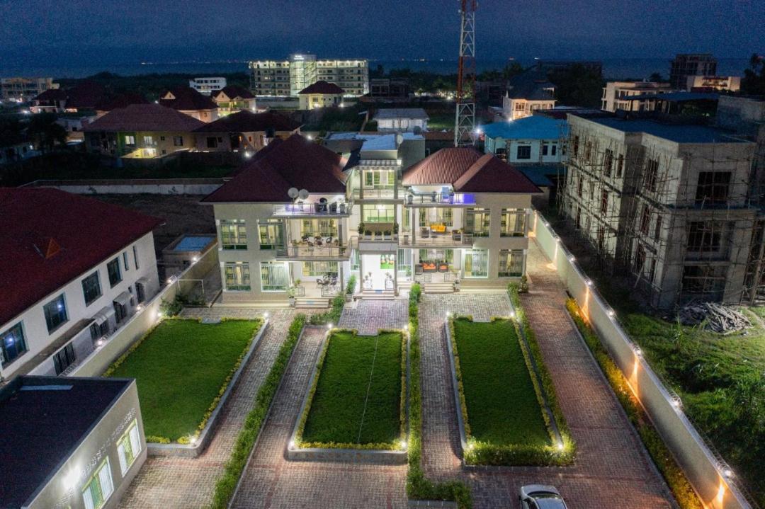 The City Block Apartment Бужумбура Екстериор снимка